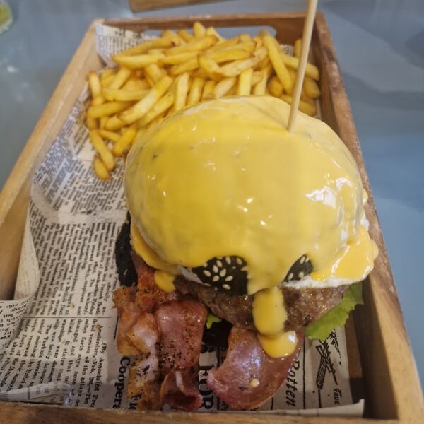 FLAJ BURGER